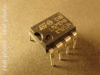 LM2902   DIP8