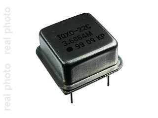 Q3,6864MHz oscylator DIL8